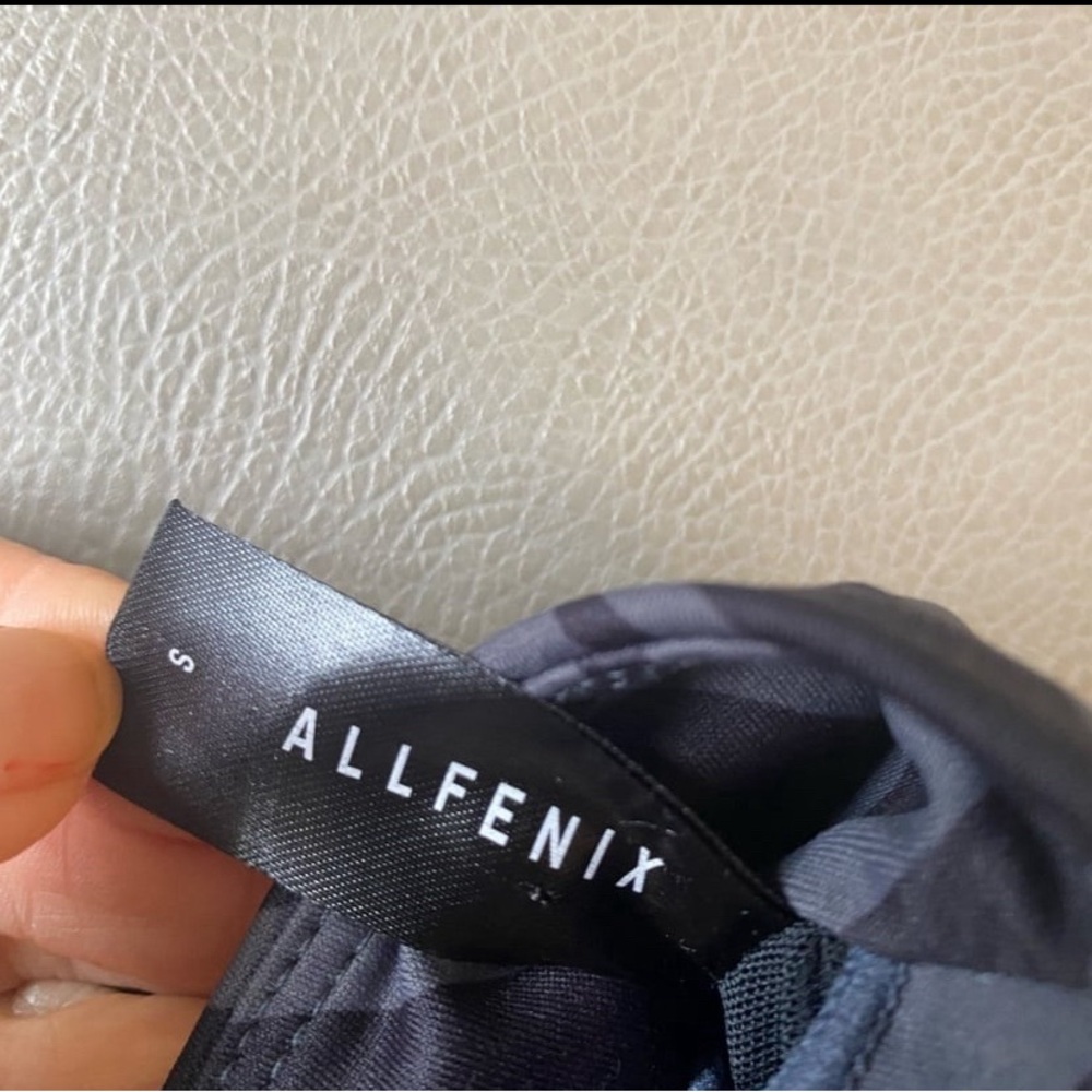 ALLFENIX  x Anthropologie charcoal tiger bandeau sports bra S - Picture 2 of 4